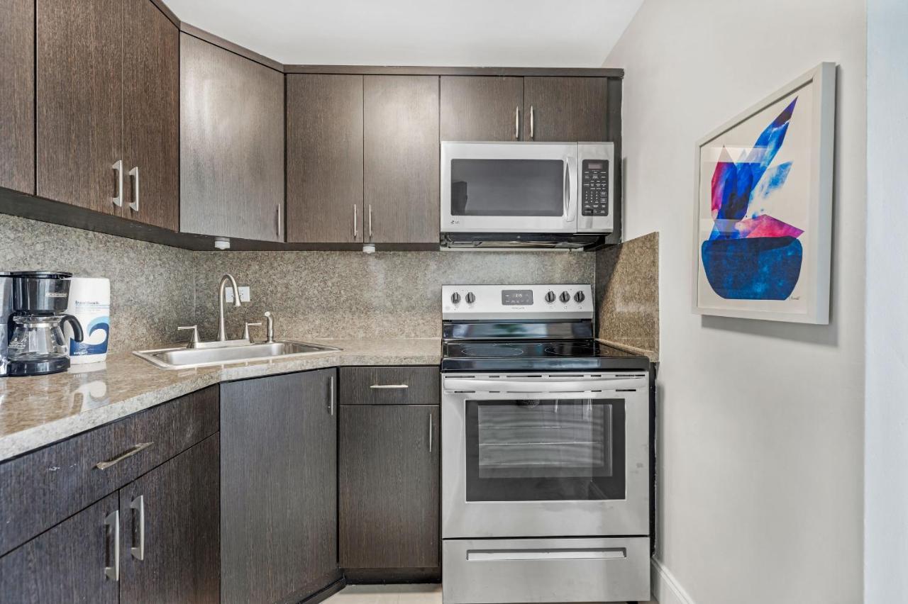 Waterfront With Free Parking * Miami Beach